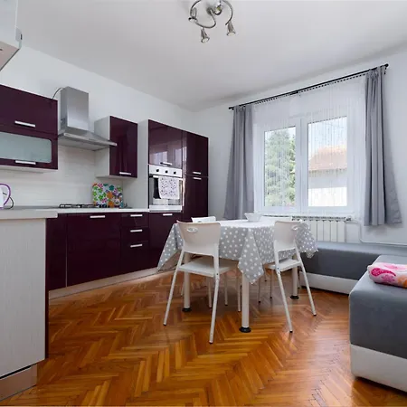 شقة Ana With Terrace & Pet-friendly