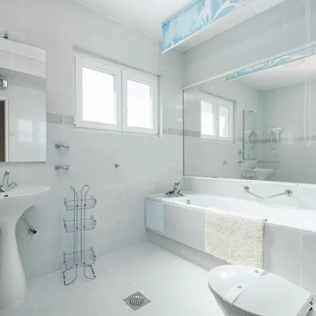 Ana With Terrace & Pet-friendly شقة بوريتش